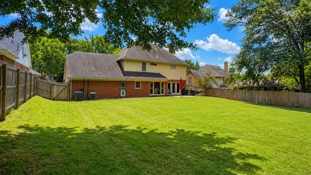 8818 KENBROOK CV, Memphis, TN 38018