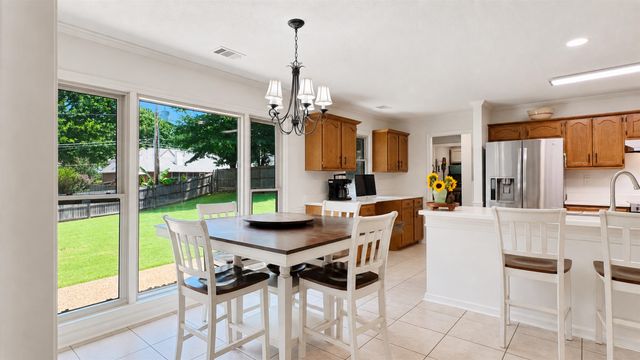 8818 KENBROOK CV, Memphis, TN 38018