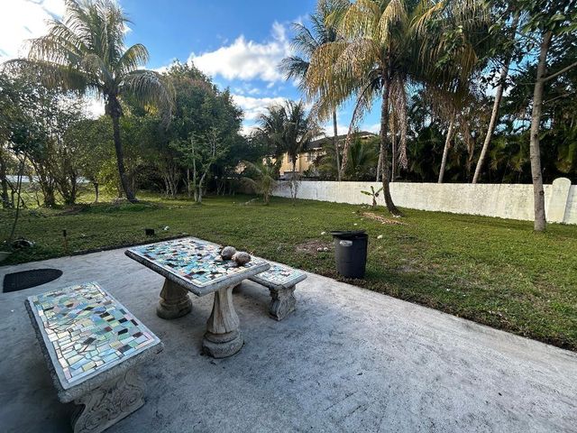 9095 SW 20th Street, Miramar, FL 33025