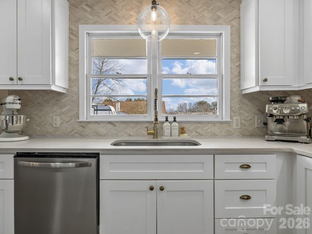 508 American Legion Road, Greer, SC 29651