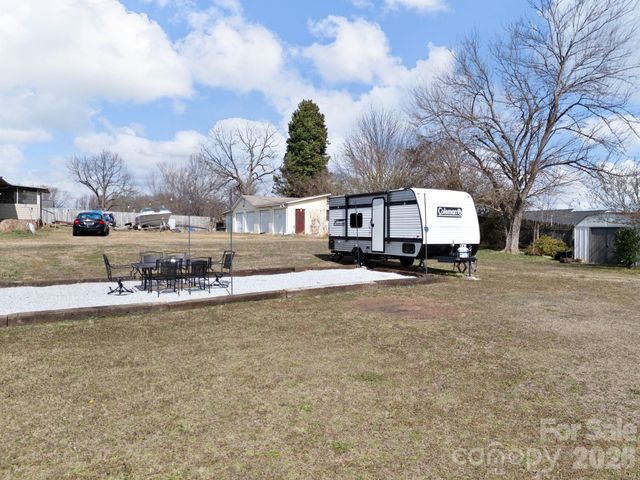 508 American Legion Road, Greer, SC 29651