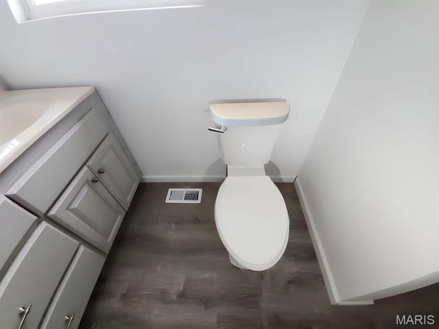 25492 Pennington Drive, Lebanon, MO 65536