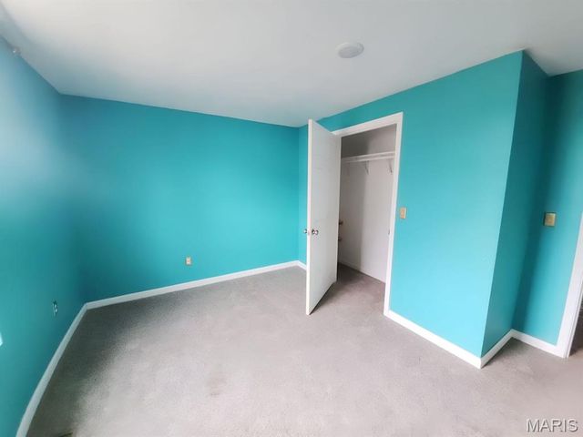 25492 Pennington Drive, Lebanon, MO 65536