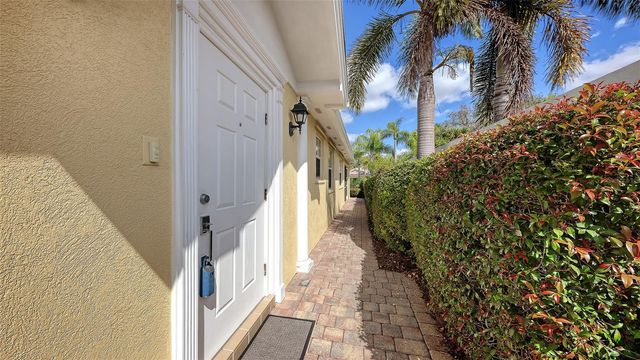 5926 BENEVENTO DRIVE, Sarasota, FL 34238