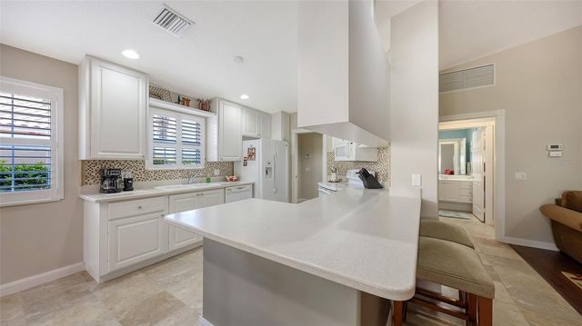 5926 BENEVENTO DRIVE, Sarasota, FL 34238