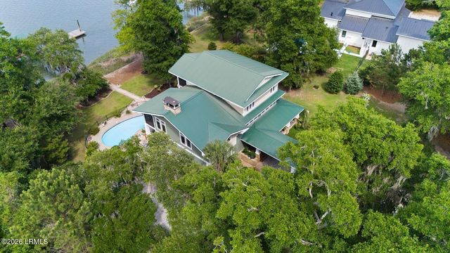 14 Comfort Point, St. Helena Island, SC 29920