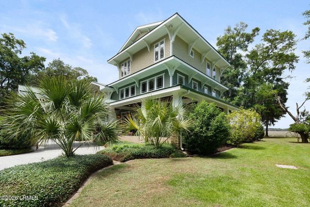 14 Comfort Point, St. Helena Island, SC 29920