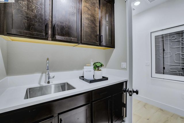 367 W CALABRIA DRIVE, Mountain House, CA 95391