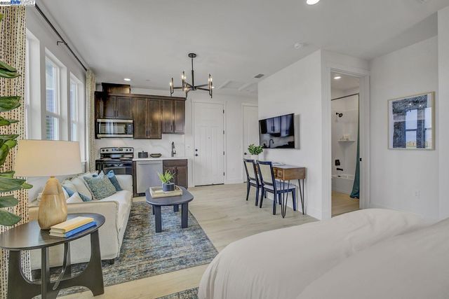 367 W CALABRIA DRIVE, Mountain House, CA 95391