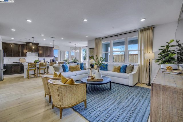 367 W CALABRIA DRIVE, Mountain House, CA 95391