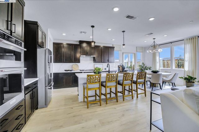 367 W CALABRIA DRIVE, Mountain House, CA 95391