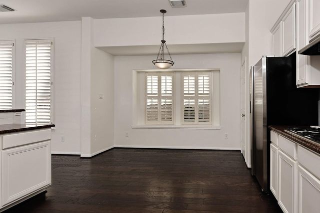 54 Galway, The Woodlands, TX 77382