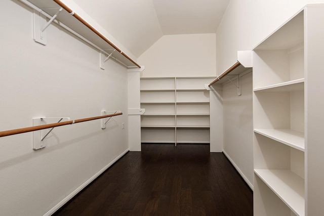 54 Galway, The Woodlands, TX 77382