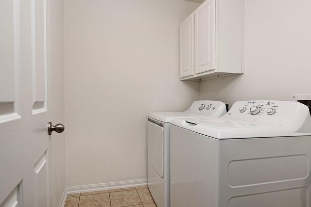 54 Galway, The Woodlands, TX 77382