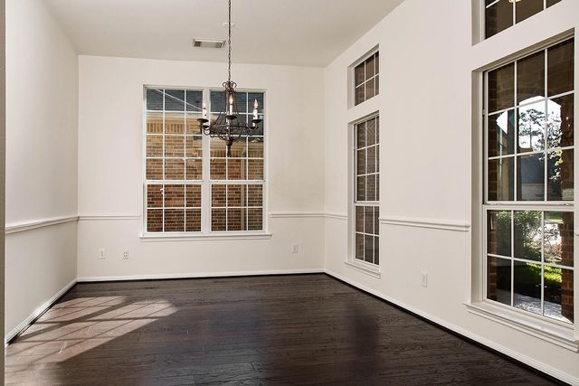 54 Galway, The Woodlands, TX 77382