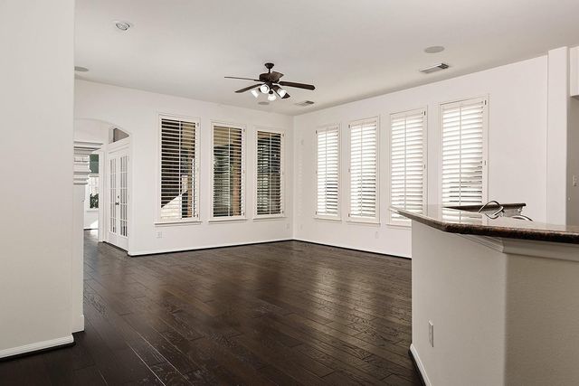 54 Galway, The Woodlands, TX 77382