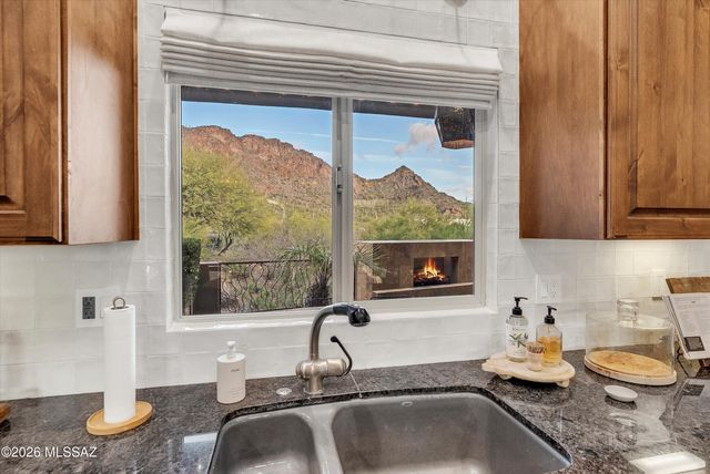 1961 S Diamond D Drive, Tucson, AZ 85713