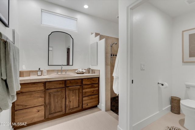 1961 S Diamond D Drive, Tucson, AZ 85713