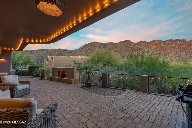 1961 S Diamond D Drive, Tucson, AZ 85713