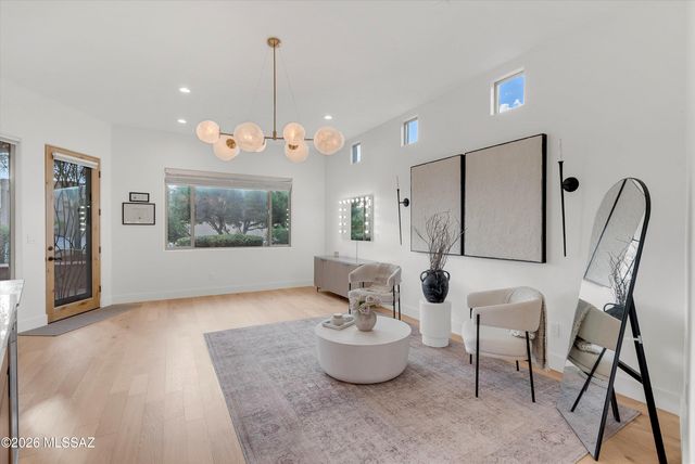 1961 S Diamond D Drive, Tucson, AZ 85713