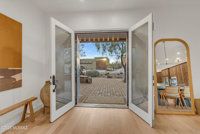 1961 S Diamond D Drive, Tucson, AZ 85713