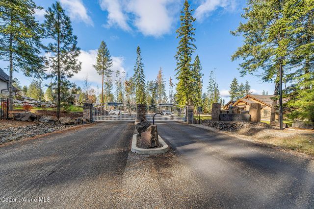 12378 N MEADOW WOOD LN, Hayden, ID 83835