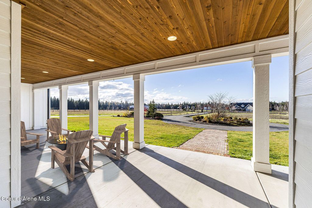 12378 N MEADOW WOOD LN, Hayden, ID 83835 photo 3