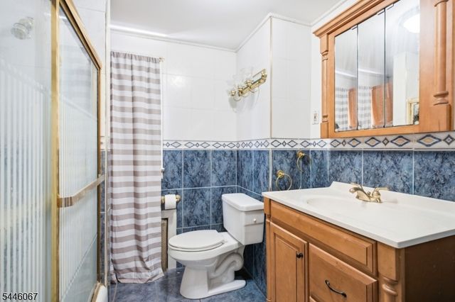 619 E 2Nd Ave, Roselle Boro, NJ 07203