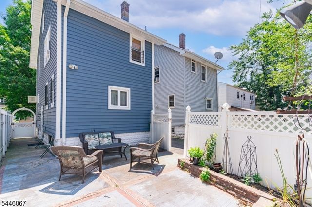 619 E 2Nd Ave, Roselle Boro, NJ 07203