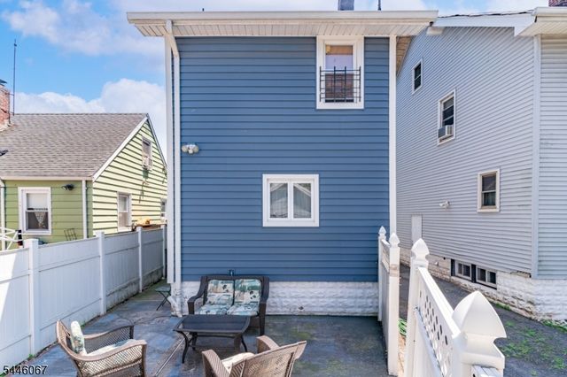 619 E 2Nd Ave, Roselle Boro, NJ 07203