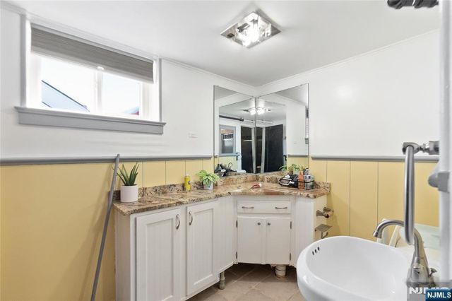 120 S Prospect Avenue, Hackensack, NJ 07601