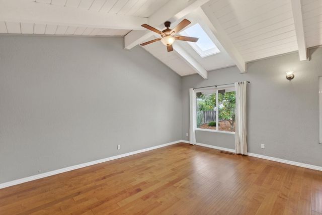 5484 Entrance Drive, Soquel, CA 95073