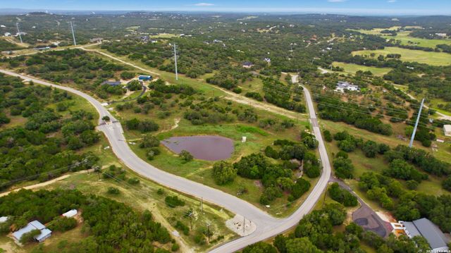 850 Brand Rd, Bulverde, TX 78163
