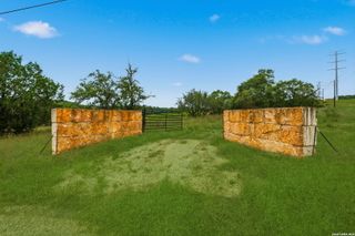 850 Brand Rd, Bulverde, TX 78163