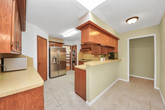 4019 Cedar Forest Drive, Kingwood, TX 77339