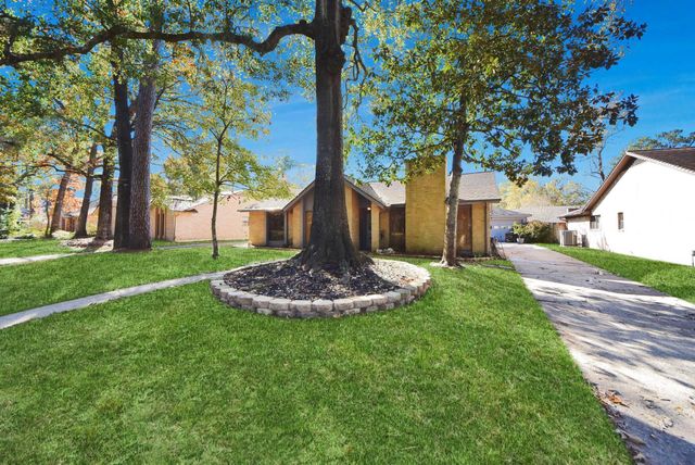 4019 Cedar Forest Drive, Kingwood, TX 77339