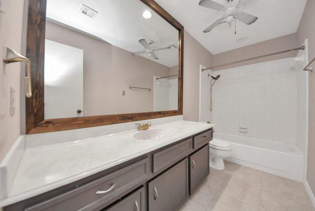 4019 Cedar Forest Drive, Kingwood, TX 77339