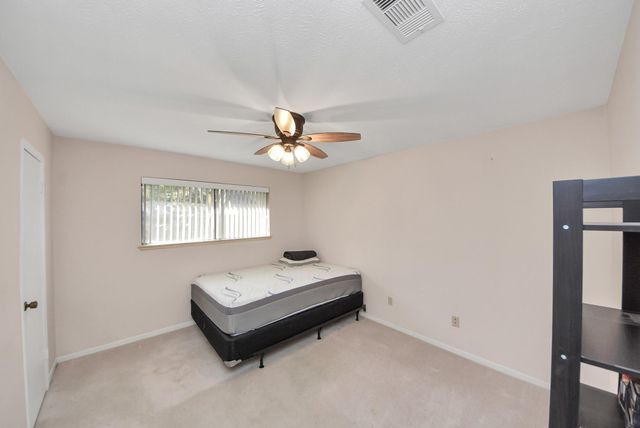 4019 Cedar Forest Drive, Kingwood, TX 77339