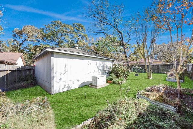 4019 Cedar Forest Drive, Kingwood, TX 77339