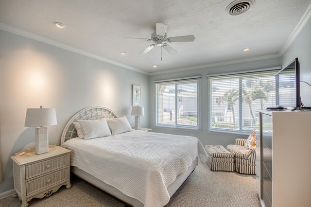 1501 NE Ocean Boulevard 8, Stuart, FL 34996