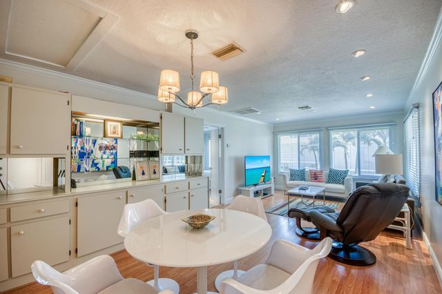1501 NE Ocean Boulevard 8, Stuart, FL 34996