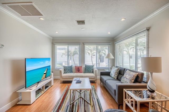 1501 NE Ocean Boulevard 8, Stuart, FL 34996