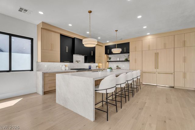 2690 Grassy Spring Place, Las Vegas, NV 89135