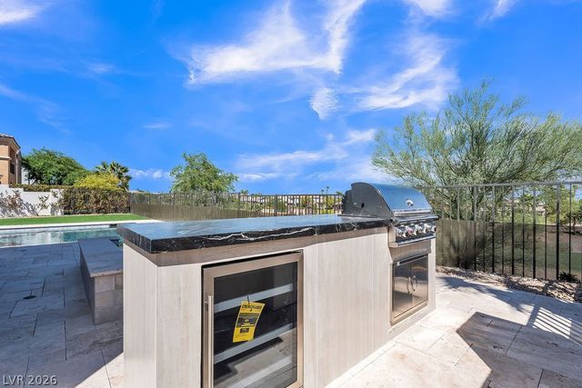 2690 Grassy Spring Place, Las Vegas, NV 89135