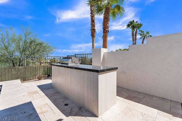 2690 Grassy Spring Place, Las Vegas, NV 89135