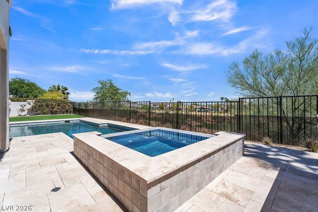 2690 Grassy Spring Place, Las Vegas, NV 89135