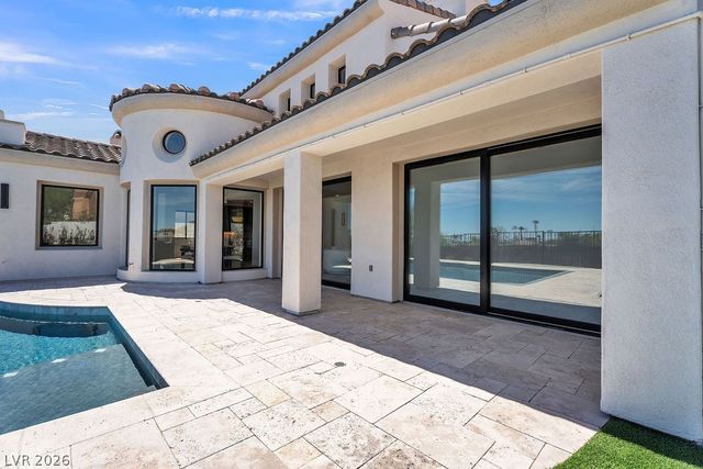 2690 Grassy Spring Place, Las Vegas, NV 89135
