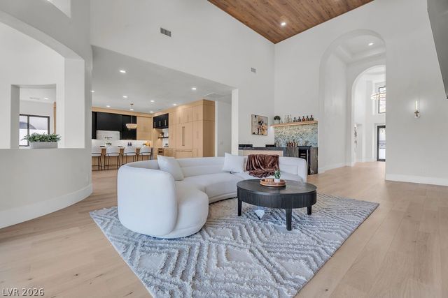2690 Grassy Spring Place, Las Vegas, NV 89135