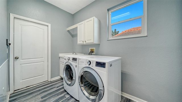 523 GRAND PRESERVE COVE, Bradenton, FL 34212