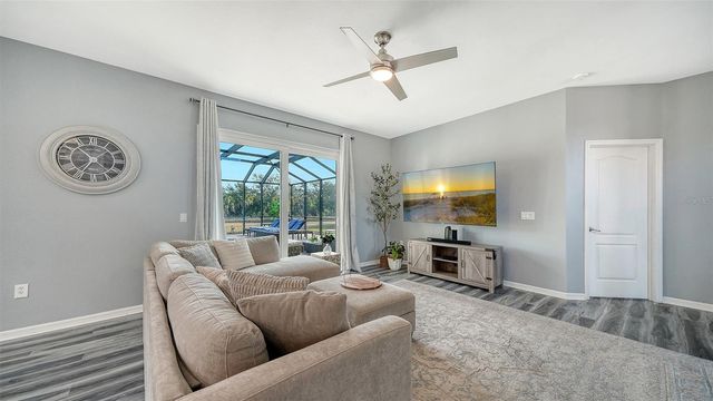 523 GRAND PRESERVE COVE, Bradenton, FL 34212